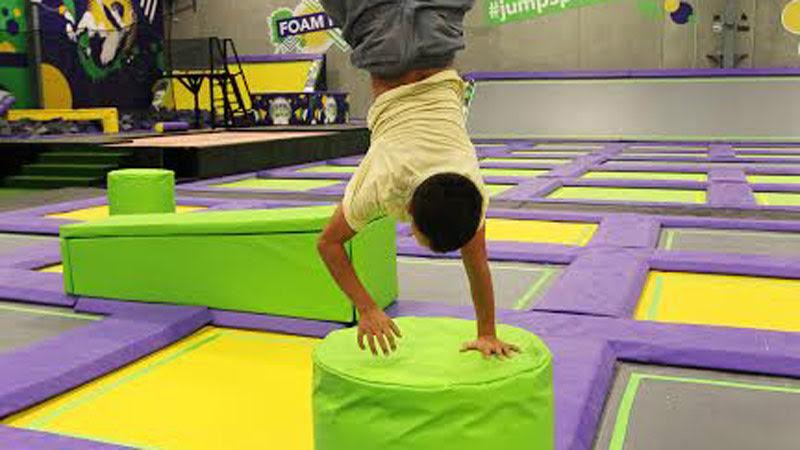 Experience the perfect combination of fun, fitness and entertainment at JUMP trampoline park! 